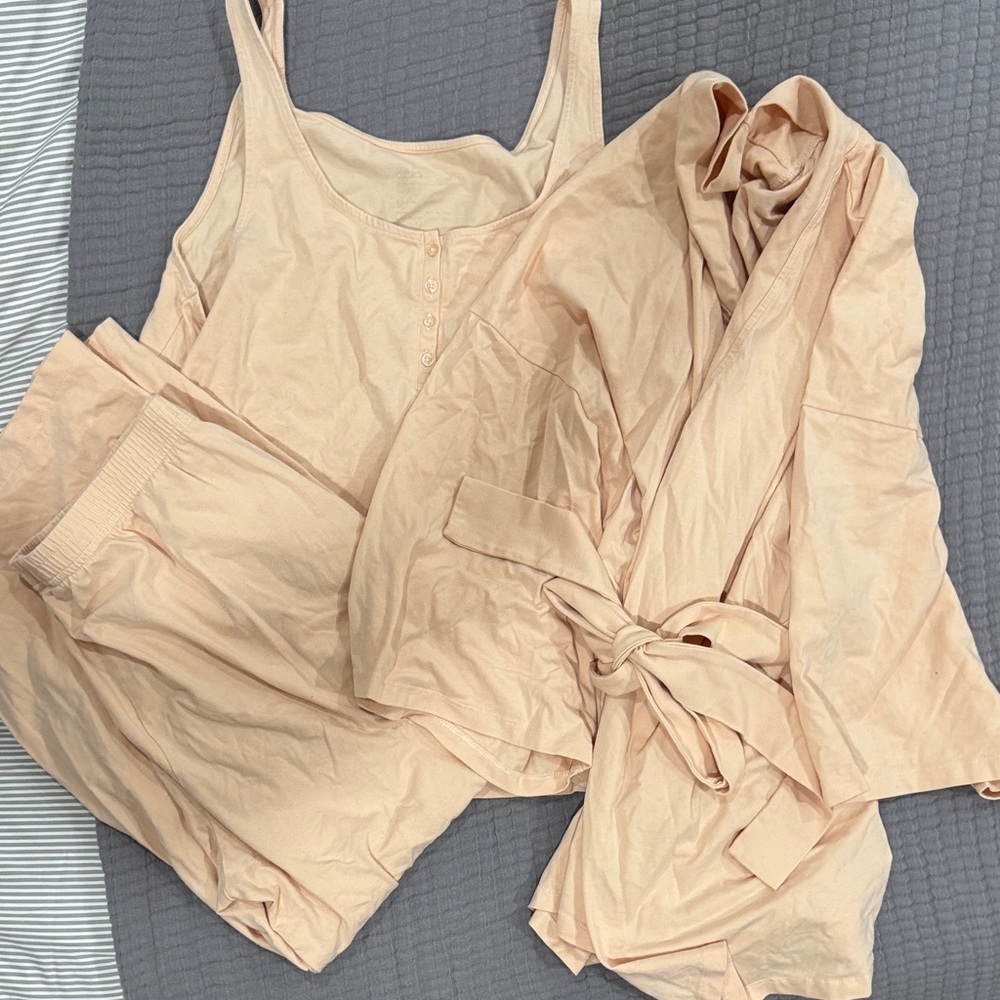 Women's STORQ Lounge Sleepwear Set apricot color